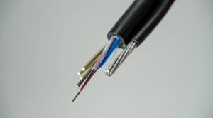 China GYTC8A Aluminum Armored Self Supporting Figure 8 Fiber Optic Cable 24 36 48 72 Core factory
