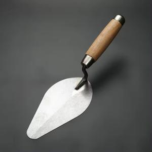 China Wooden Handle Round High Carbon Hardened Tempered Steel Masonry Bricklaying Trowel With Cap End factory