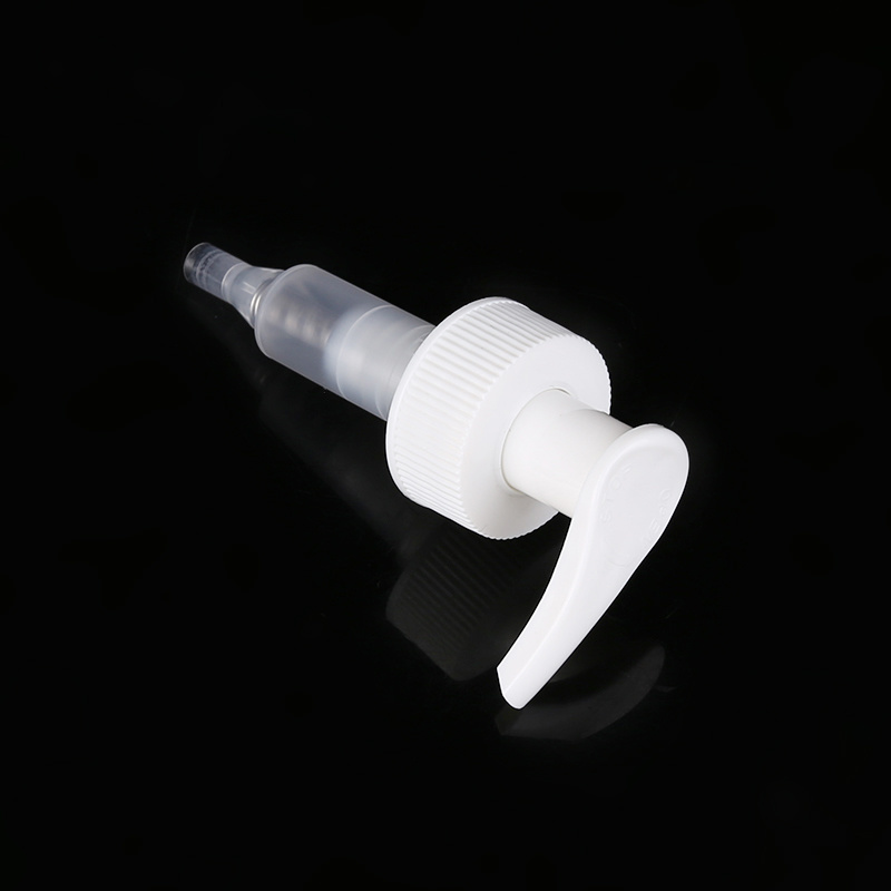 28400 Plastic Ribbed Lotion Pump with Spring Outside