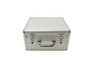 China Light Weight Portable Watch Case Aluminum Watch Carry Box Silver Removable Trays factory