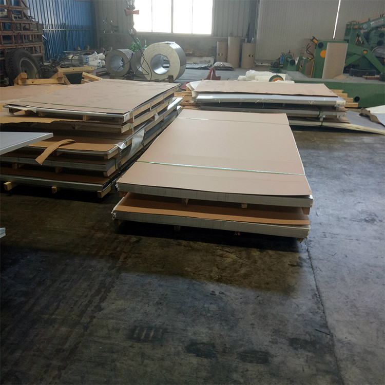 201/304 Black Titanium Mirror Stainless Steel Sheet With 12 Years Experience
