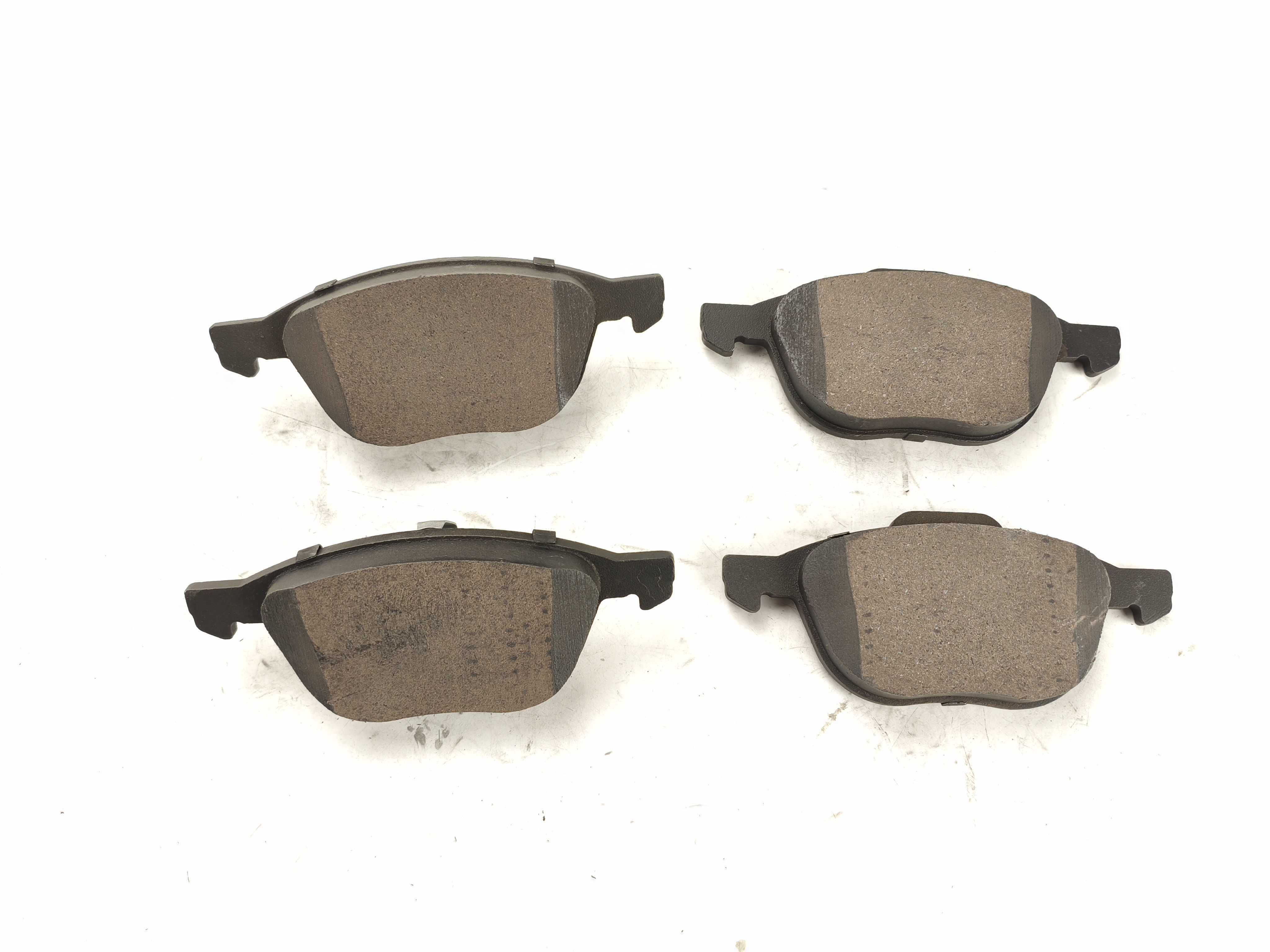 30793618/3074203/31212184/30742029 Front Brake Pad For Volvo C70 V50 S40 V40 V40 Cross Country C30