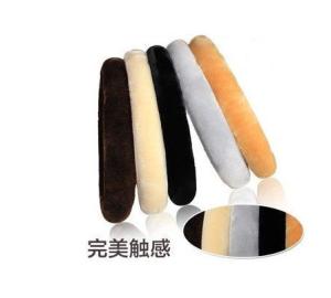 China Black Fuzzy Sheep Wool Steering Wheel Cover Soft Feeling for cars factory