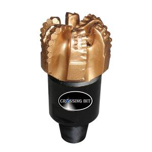 China 6 Blades Hdd Pdc Bit 5 1/2 Inch API Connection factory