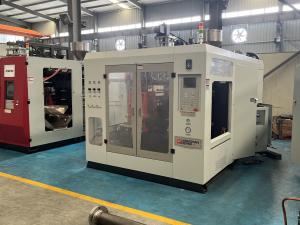 China 150KN Clamping Force Extrusion Blow Molding Machine For Enhanced Production Efficiency factory