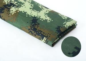 China 100% Cotton Kakhi Hunting Camo Fabric , Twill Green Blue Camouflage Fabric factory