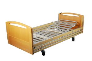 China Semi Automatic Home Care Beds , Mobile Full Electric Clinic Bed factory