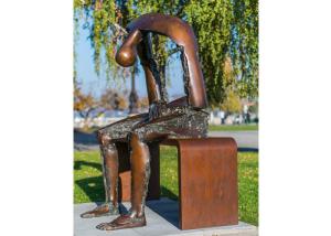 China Life Size Casting Bronze Man Sitting On Bench Statue factory
