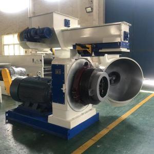 China Large Flat Die 2.5th Wood Pellet Making Equipment Commercial Pellet Mill Press Machine factory