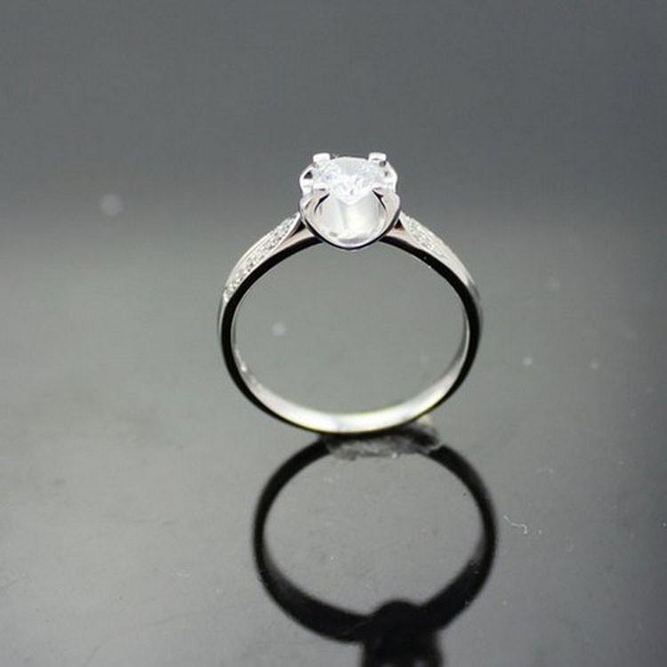 White Gold Plated 925 Silver Engagement Ring with CZ Diamonds(F12)