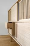 Gelaimei Solid Wood Light Color Hotel Room Cabinet ISO9001 Certificate