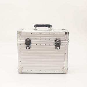 China Aluminum Pilot Case Silver Flight Box With Customized Lining factory