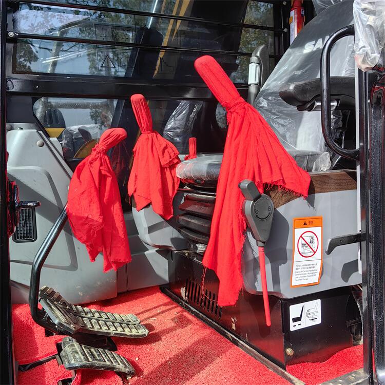 Sells Mini Used Sany SY75 Excavator with Original Hydraulic Cylinder at Affordable