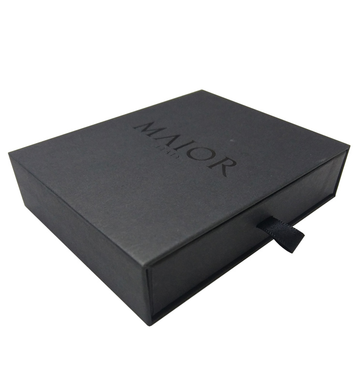 Lidded Style Black Flat Pack Gift Boxes Paper Heart Shaped Packaging Box