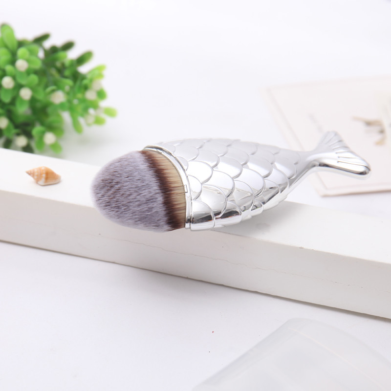 Mermaid Fishtail Silver Lightweight Makeup Foundation Brush
