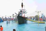 Customized Fiberglass Pirate Ship / Strong Aqua Splash Water Park Equipment