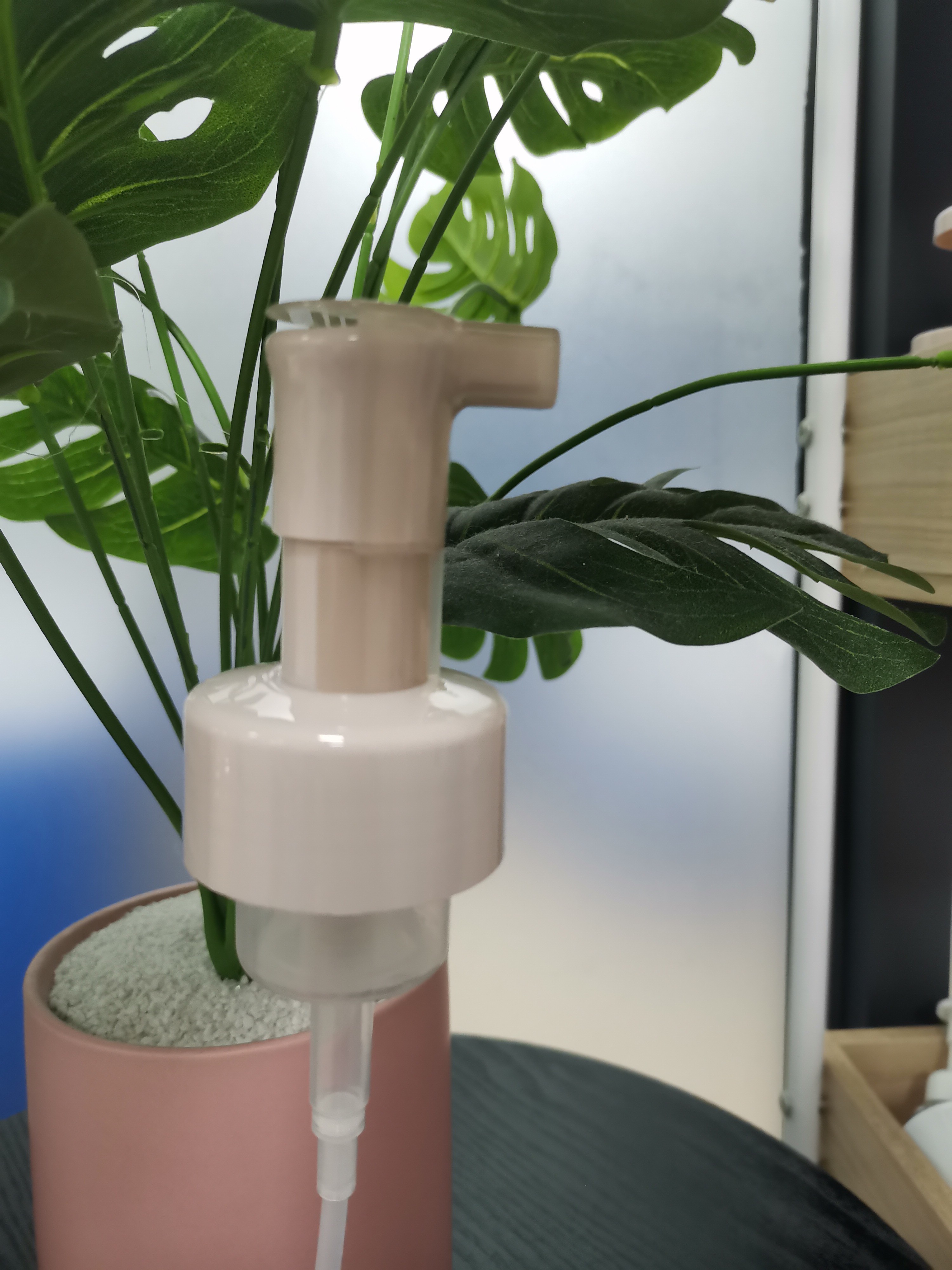Precise Dimension Foam Bottle Pump Transparent Pump Tube Color 43-410-D Closure Model