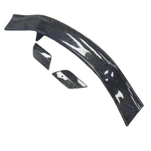 China Bright Black Aston Martin Body Kit DBX MSY Style Carbon Fiber Spoiler Wing factory