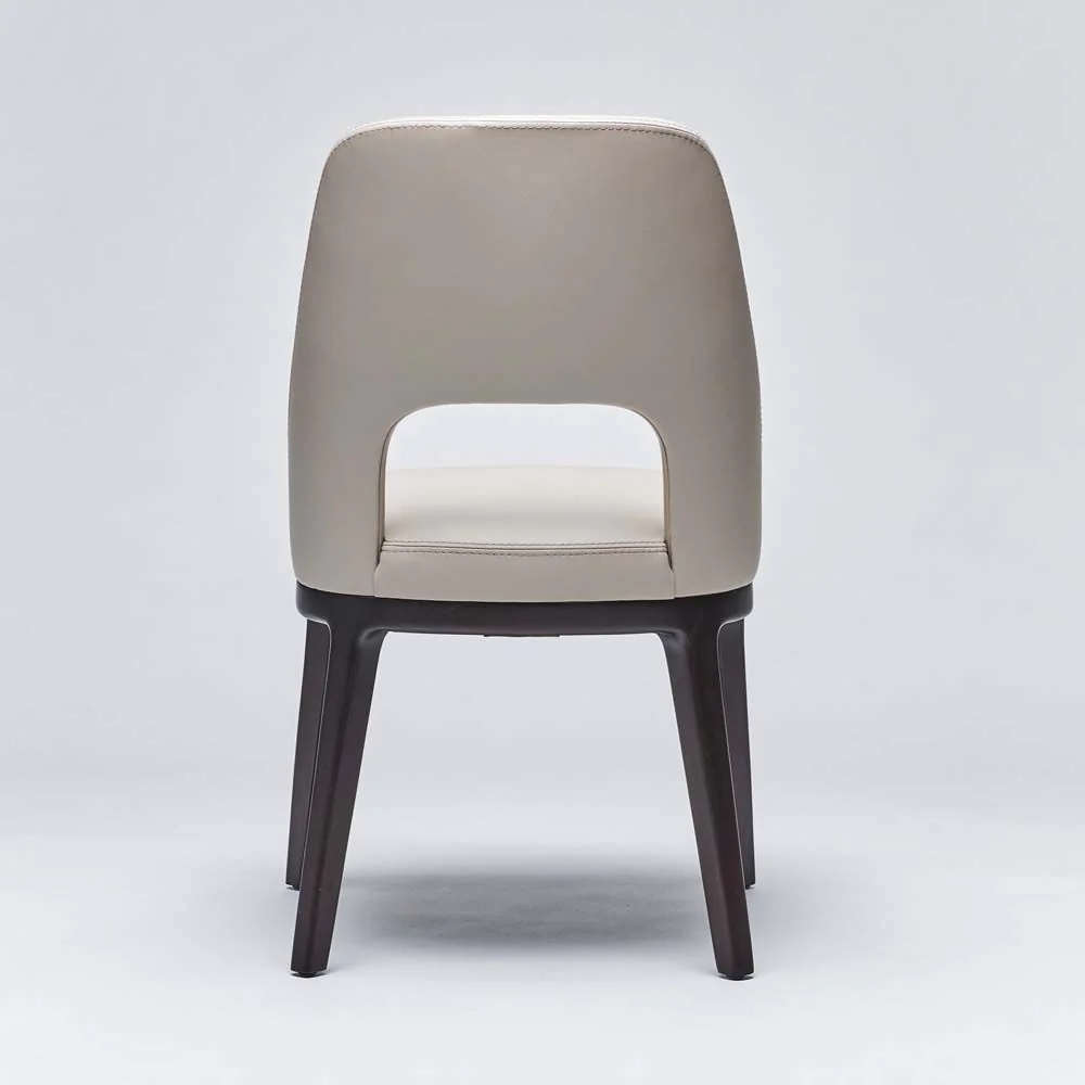 Customized Modern Design Solid Wood PU Leather Dining Room Arm Chair for Cafes and Restaurants 2023