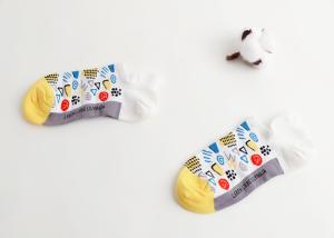 China Men'S Special Four Seasons Breathable Ankle Socks With Antibacterial Effect factory