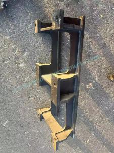 China ZAX470 ZAX500 ZAX470-5H Hitachi Excavator Parts Track Guard 8100798 factory