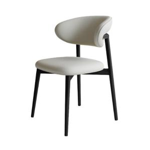 China Modern Nordic Dining Chair in Solid Wood and Luxury Leather PU Leather for Comfortable Dining Room factory