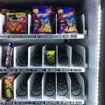 LCD Coin Advertising Vending Machine Lifetime Free Maintenance Service 50 Inch