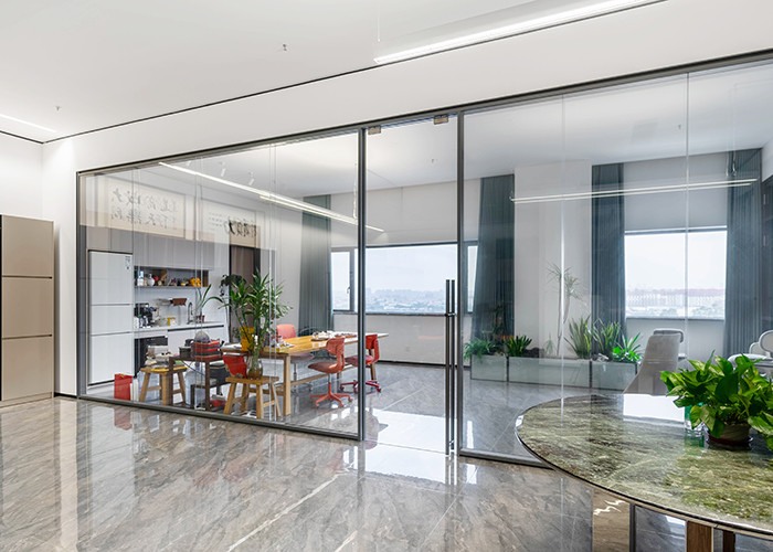 Custom Frameless Glass Partition Full Clear Vision Wall Sound Insulation 45-48dB