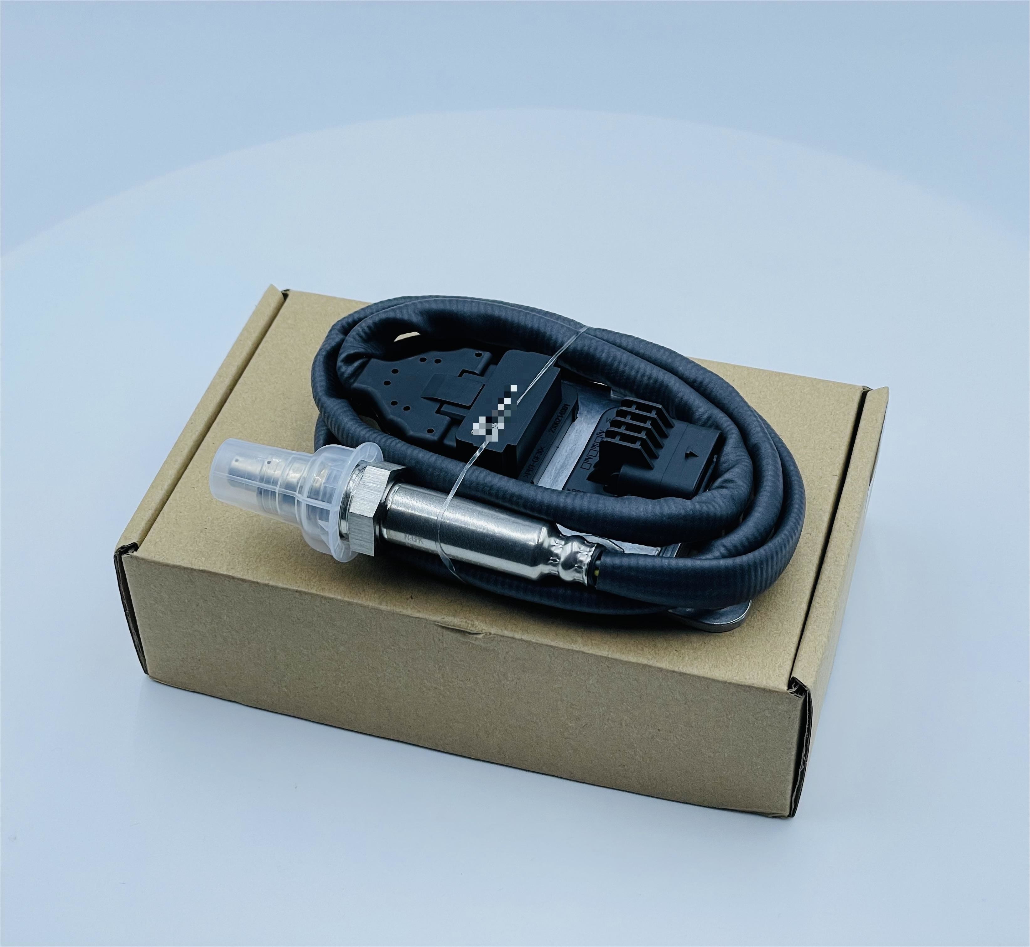 Nitrogen Oxide Nox Sensor Fits For Mercedes Benz OEM A0009054114 SNS1152