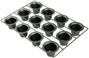 China RK Bakeware China Foodservice 926561 NSF 12 Molds Popover Pan factory