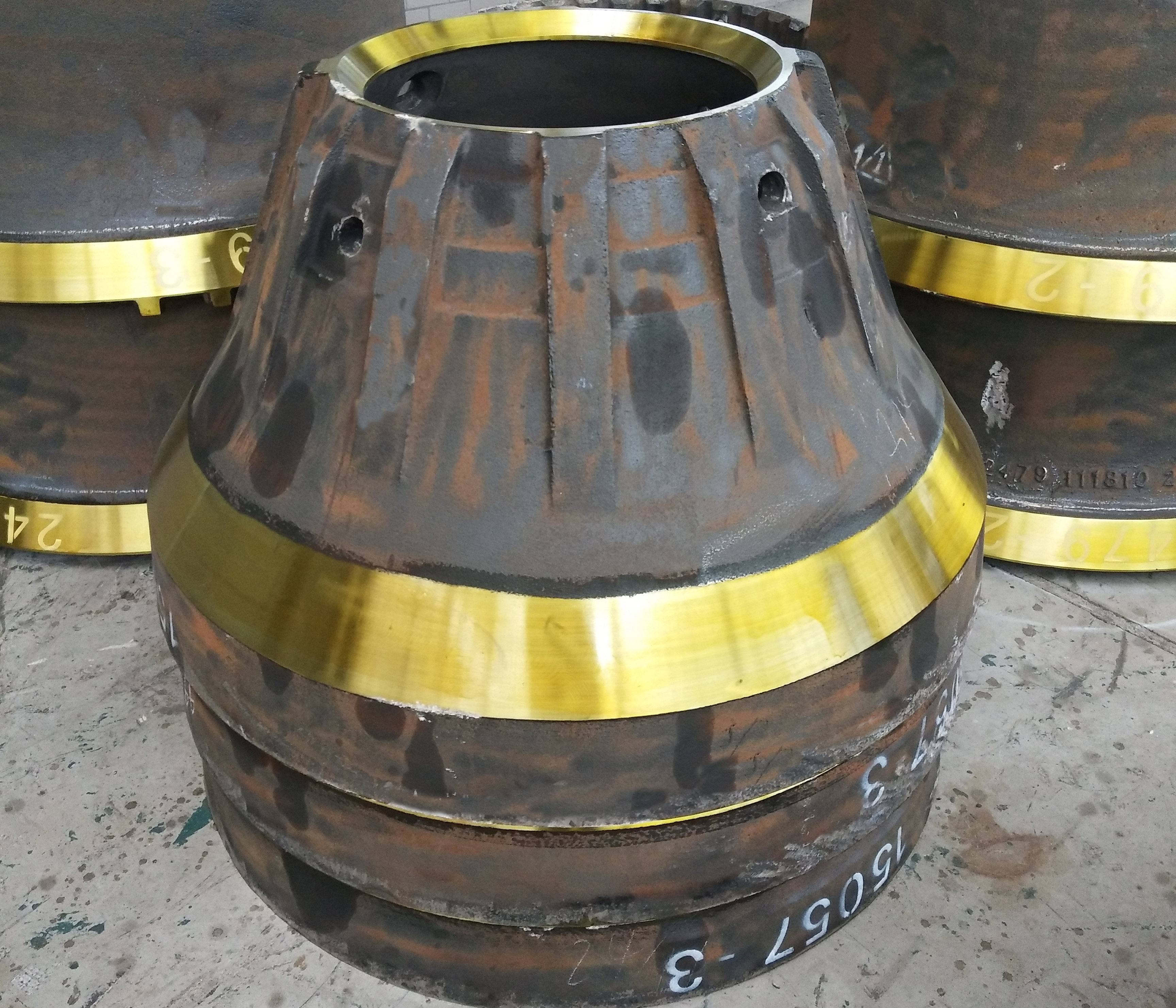 Crusher plant spare parts accessories 