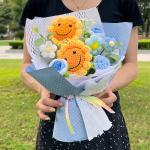 Smiling Face Sunflower and Common Sunflower Woolen Flower Bouquet Finished