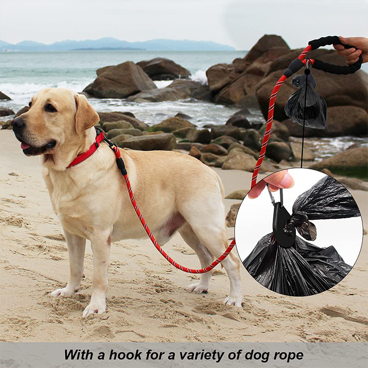 Pet Leash Waste Carrier Holder Dispenser with Hook Dog Poop Bag Lightweight Hand-Free Walking Garbage Bag Carrier Pet Supplies