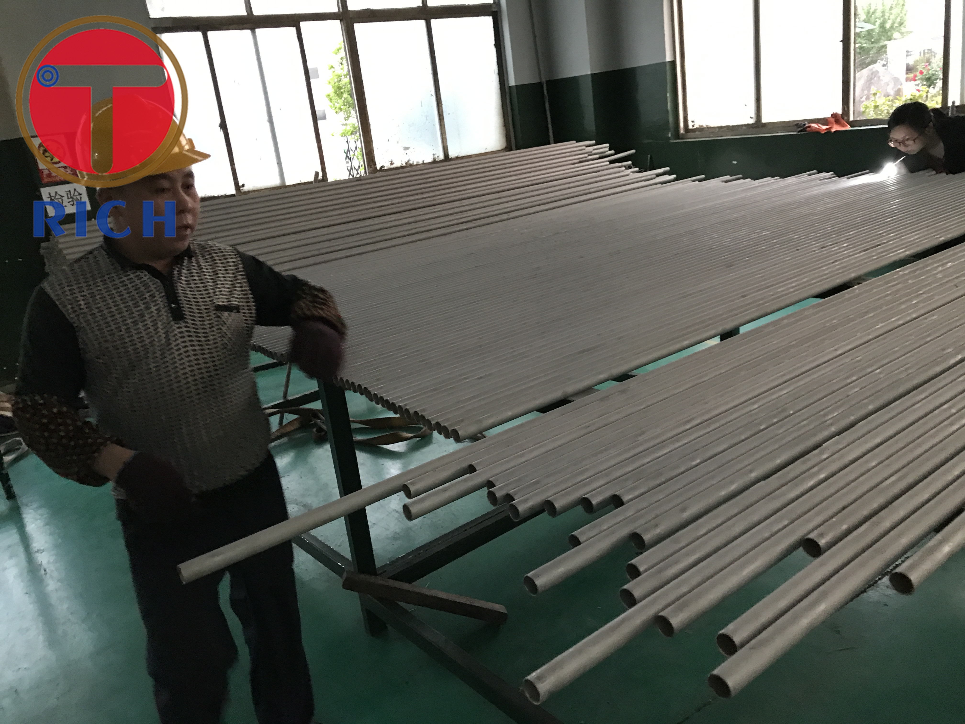 Cold Drawn OD 420mm ASTM A179 Seamless Hydraulic Pipe