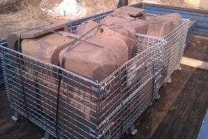 China Outer Bucket High Cr Skeleton Metal Casting Hardness More Than HRC60 factory