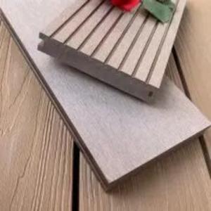 China UV Resistance Decorative 150 X 25mm WPC Decking Boards Wpc Waterproof Flooring 20mm factory