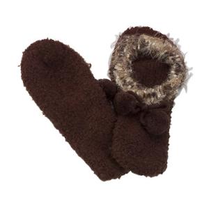 China Polyester Indoor Lounge Aloe Infused Spa Socks Brown Knitted Slipper factory