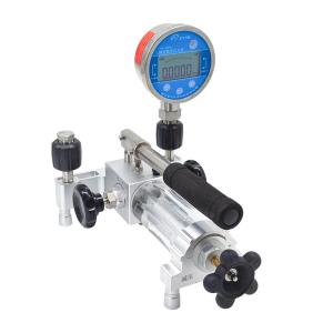 70Mpa Hydraulic Pressure Source Portable Pressure Gauge Calibrator With Pre