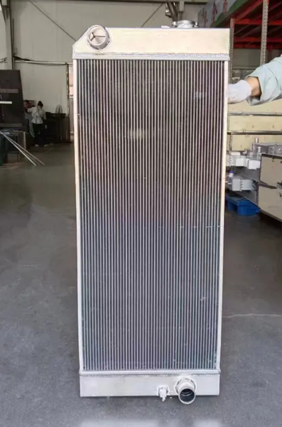 Excavator Water Tank E324D E324DFM E324DL E325D E325DFM E325DL E326DL E329D E329DL Radiator 353-5549 3535549 For Excavator