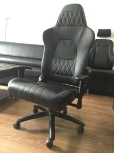 China Modern Black Ergonomic Swivel Office Chair With Wheels / Adjustable Desk Chair factory