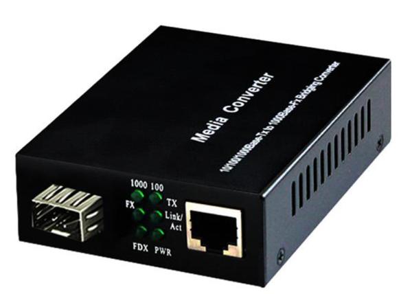 10/100/1000Mbps POE Fiber Media Converter , Fiber To Copper Media Converter With