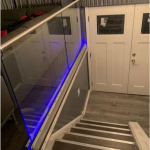 China Colorful LED Light Laminated Glass U Channel System Glass Railings for Patios factory