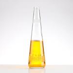 Industrial Beverage Heavy Glass Tall Round 700ml Cork Whiskey Vodka Bottle with