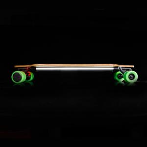 China Customized Battery Powered Longboard / Dual Hub Motors Electric Penny Skateboard factory