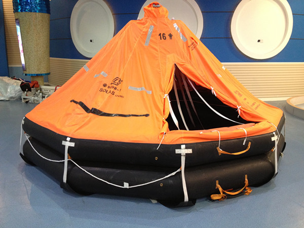 China CCS &amp; Ec Approved Marine Gravity Davit Inflatable Life Raft factory