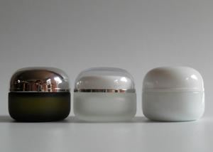 China Non Toxic 2 Oz 60Ml Opal White Glass Cosmetic Jars For Facial Mask Emulsion factory