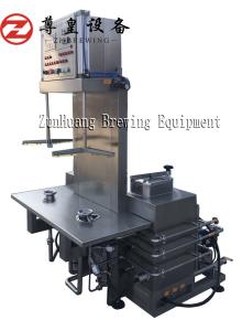 China Silver 2 Head Beer Keg Machine , Steam / Electric Heating Keg Cleaning Machine factory