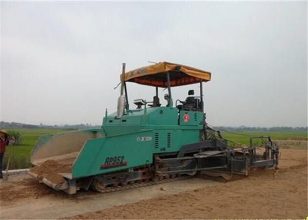 9.5m Width 350mm Paving Thickness Caterpillar Asphalt Paver for Asphalt /