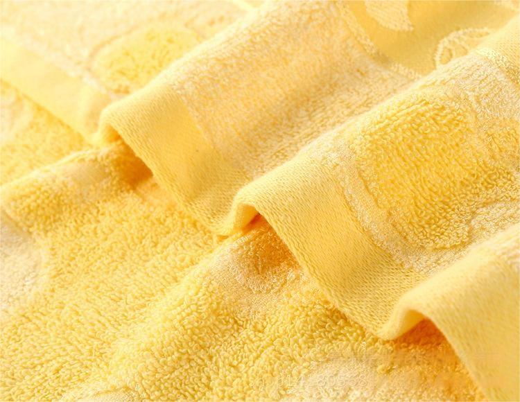 Custom Colored Bamboo Fiber Bath Towel for Adult Men and Women Sustainable Choice