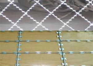 China BTO -22 Razor Barbed Wire With Post For Wire Mesh Fencing factory